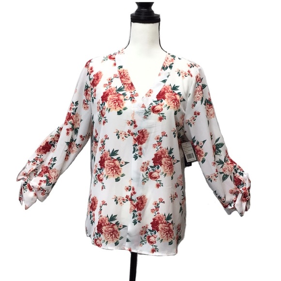 Riley & James Pink Floral Tie Sleeve V-Neck Blouse - Picture 1 of 8